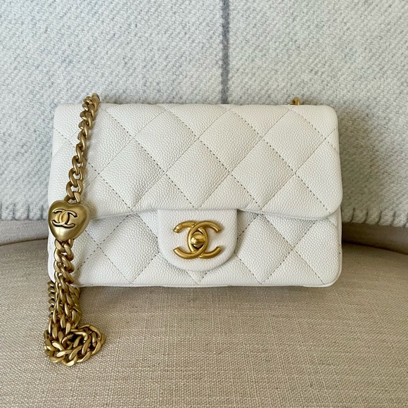 Chanel Sweetheart Mini in White Caviar leather with gold hardware 23P - Picture 1 of 10